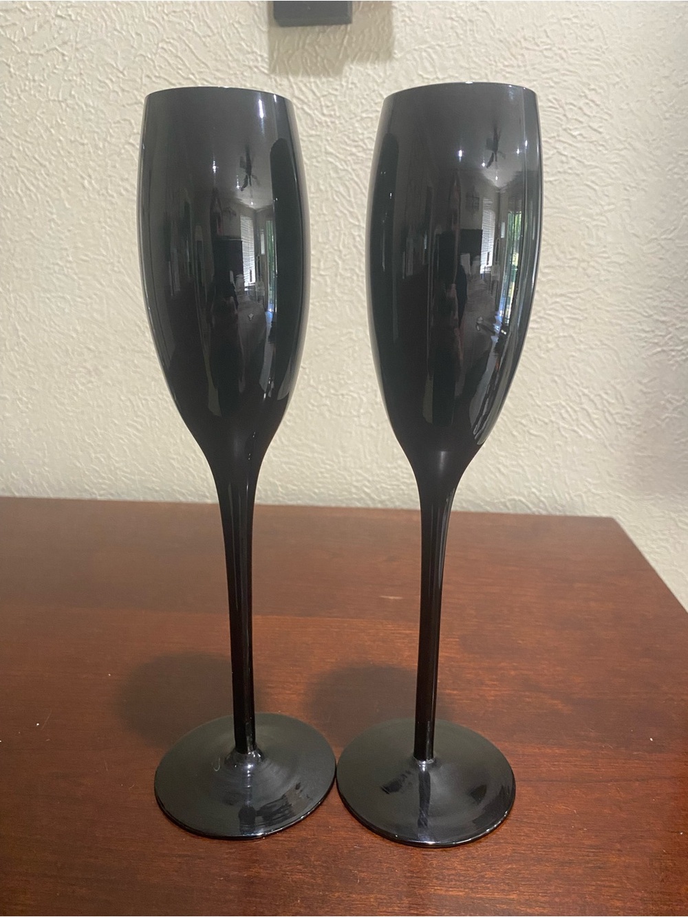 Vintage, Set of 2, Midnight Black Sleek Champagne Glasses